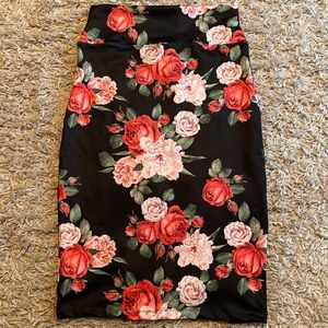 Pull on pencil skirt!